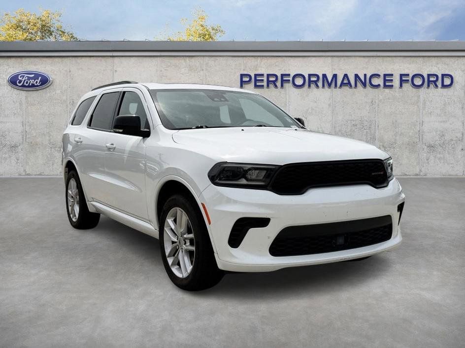 Used 2024 Dodge Durango GT image 4
