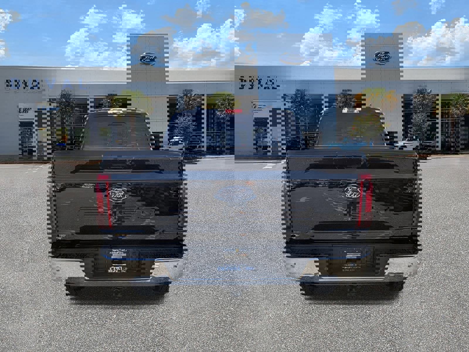 New 2025 Ford F150 XLT w/ Equipment Group 303A High image 53