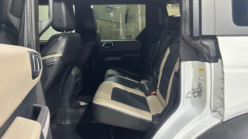 Used 2022 Ford Bronco Wildtrak image 21