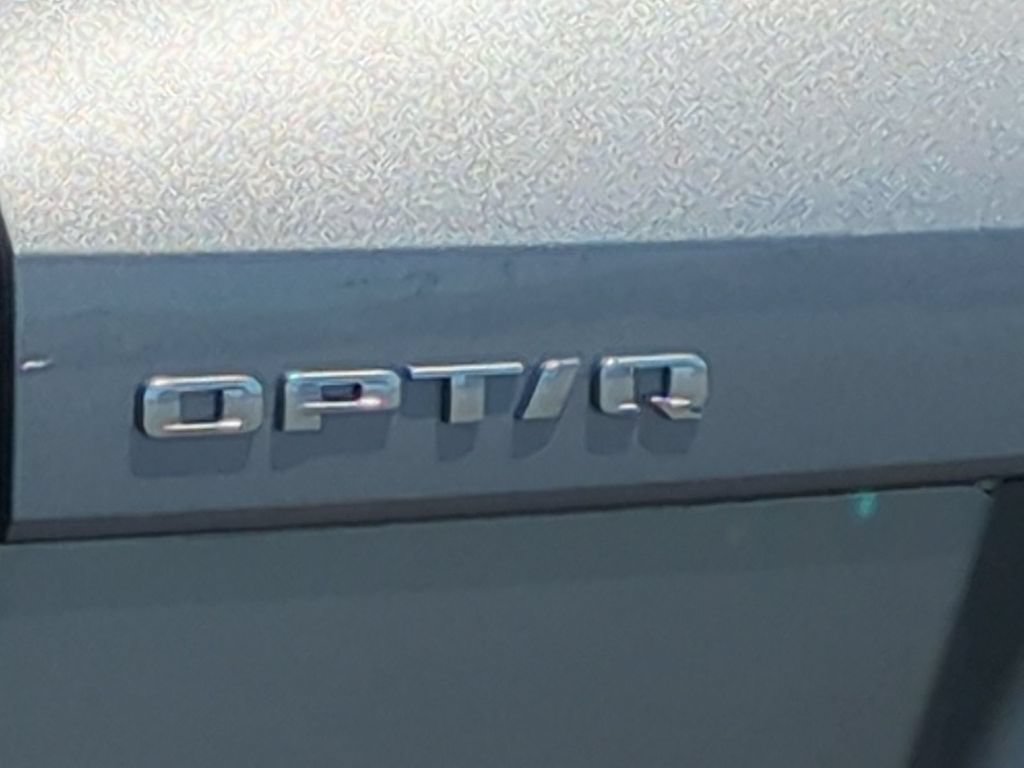 Used 2026 Cadillac Optiq Luxury 1 RWD image 10