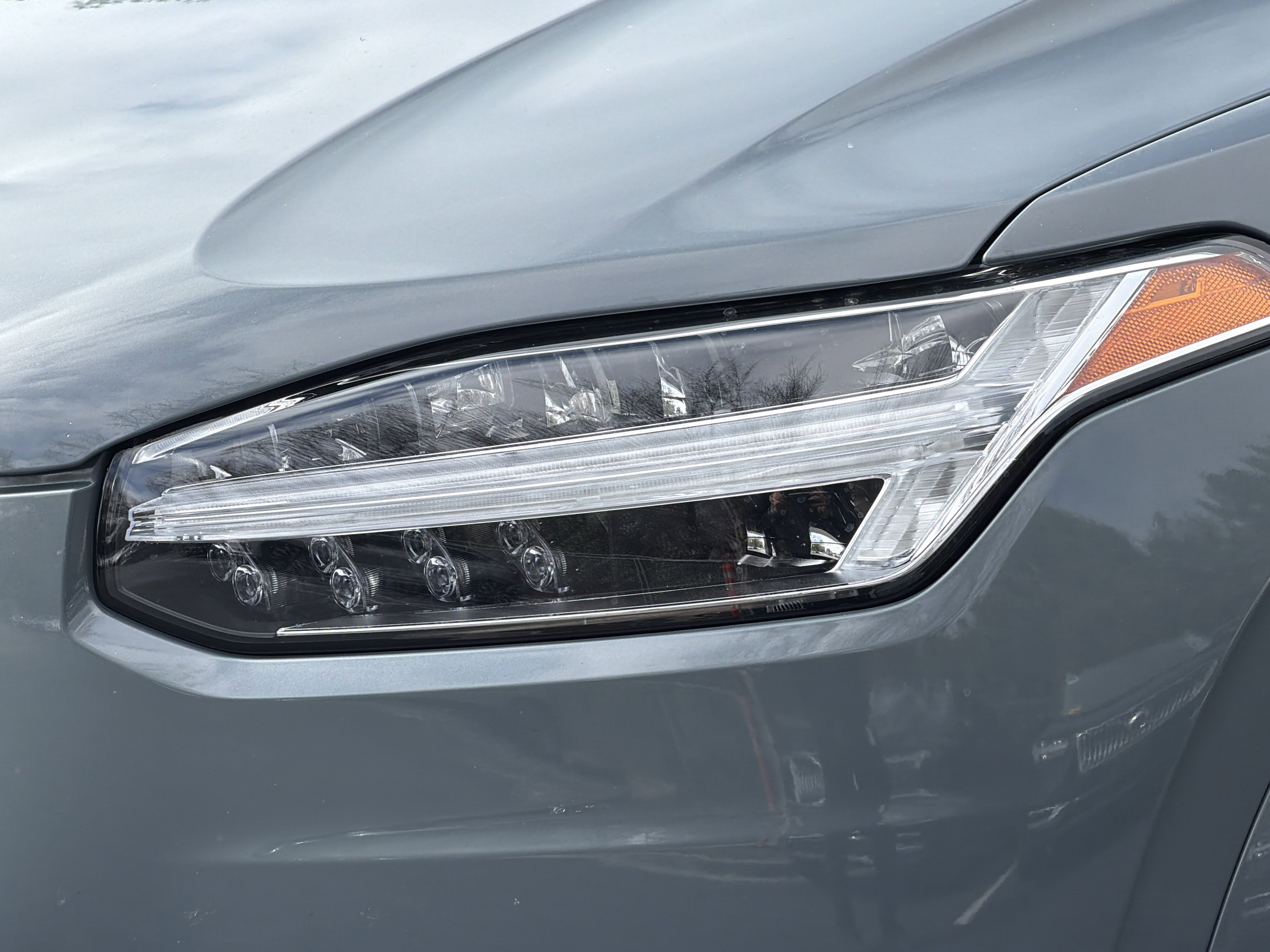 Certified 2023 Volvo XC90 B6 Core image 6