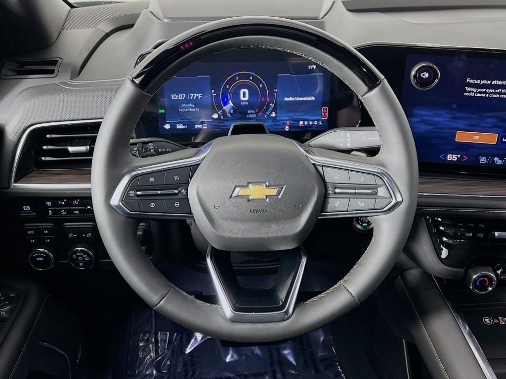 New 2025 Chevrolet Suburban Premier image 11