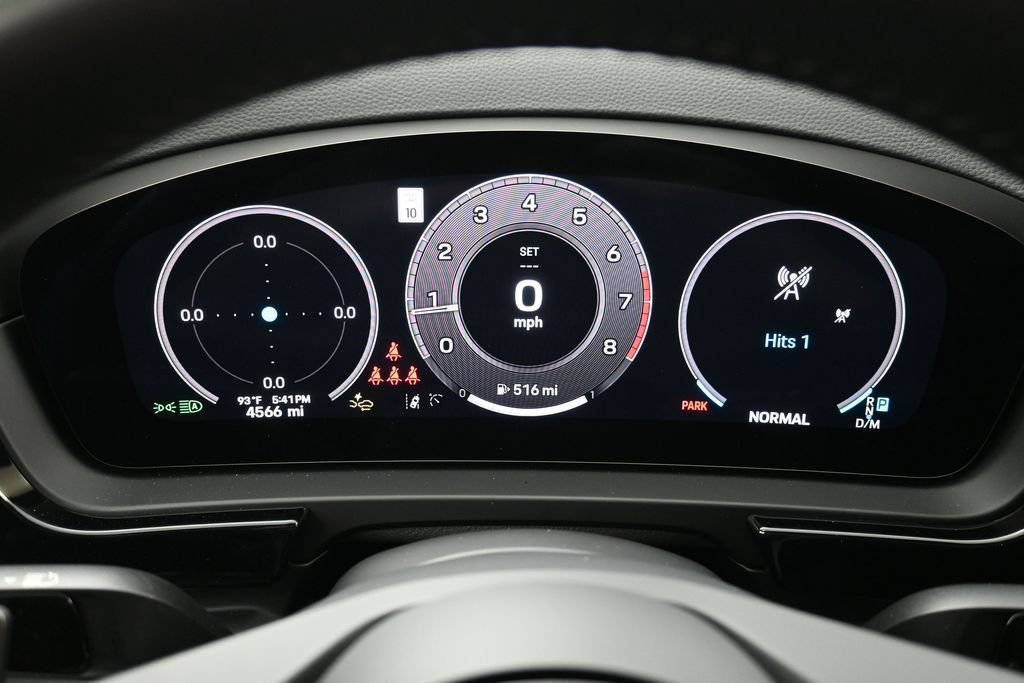 Certified 2025 Porsche Cayenne AWD/4WD image 19