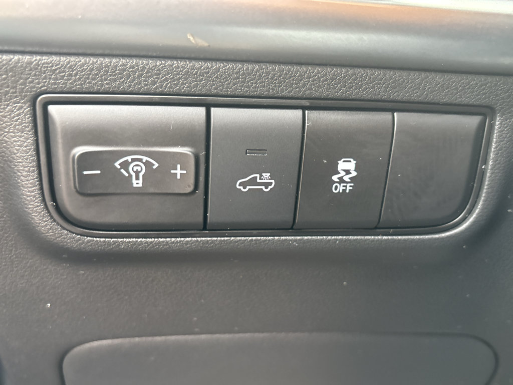 Used 2026 Hyundai Santa Cruz SEL FWD image 28