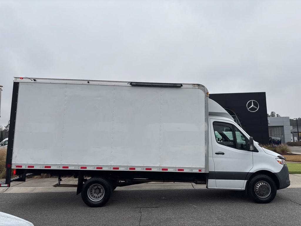 Used 2021 Mercedes-Benz Sprinter 3500 image 2