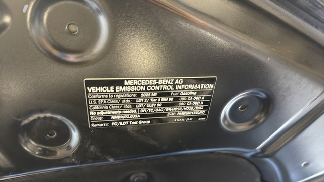 Used 2022 Mercedes-Benz GLC 300 4MATIC image 29