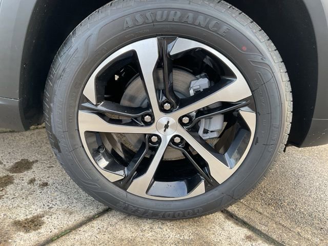 New 2026 Chevrolet Trax RS w/ Driver Confidence Package image 14