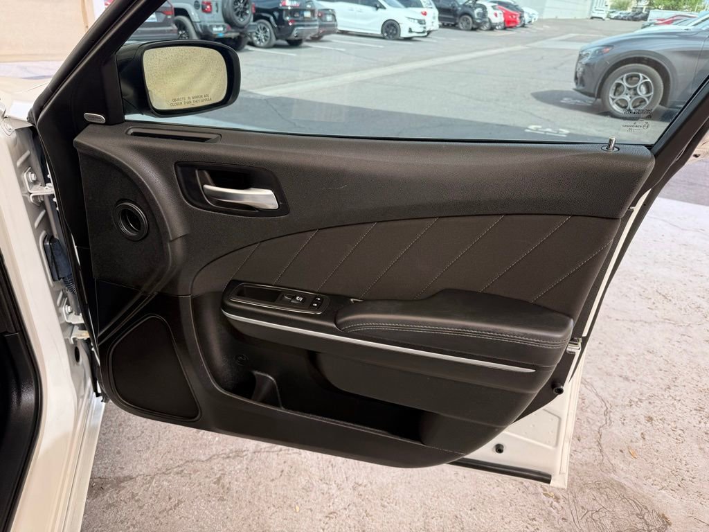Used 2023 Dodge Charger SXT image 12