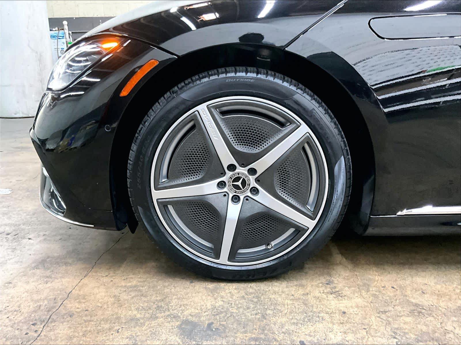 Used 2023 Mercedes-Benz EQE 350+ 4MATIC Sedan w/ Exclusive Trim Package image 12