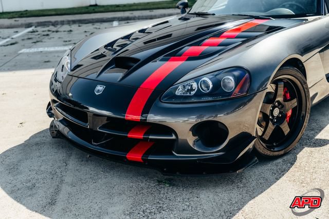 Used 2009 Dodge Viper ACR RWD image 23