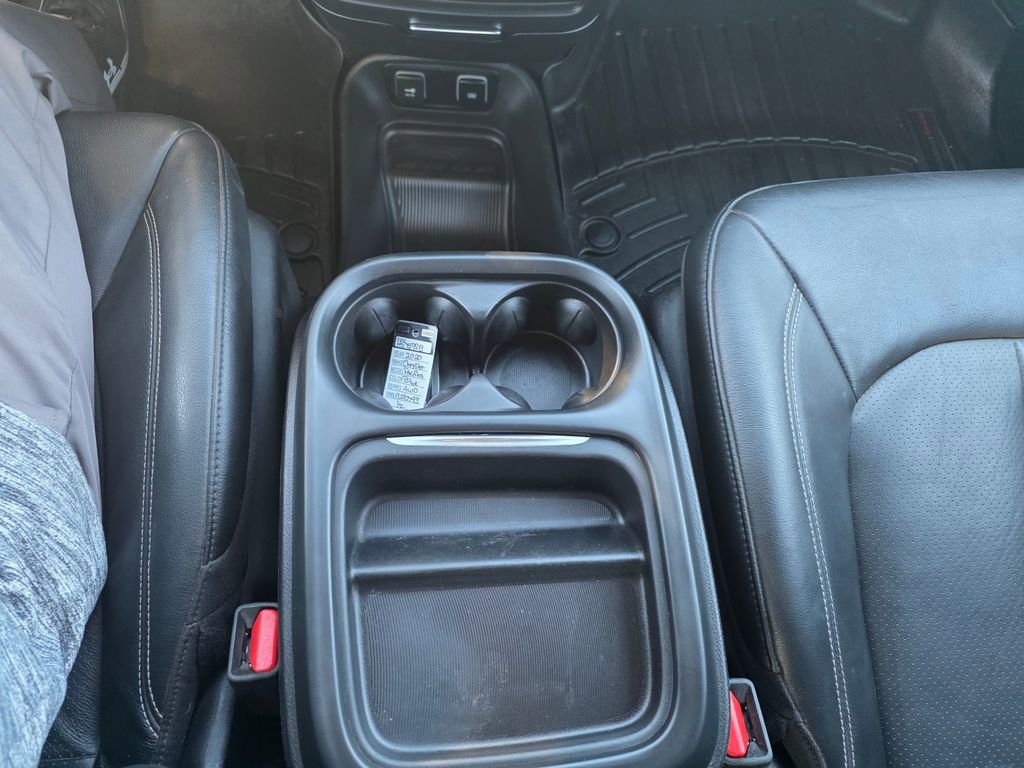 Used 2020 Chrysler Pacifica Touring-L w/ Advanced Safetytec Group image 23