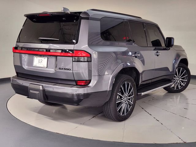 Used 2025 Lexus GX 550 w/ Accessory Package (2T) AWD/4WD image 2