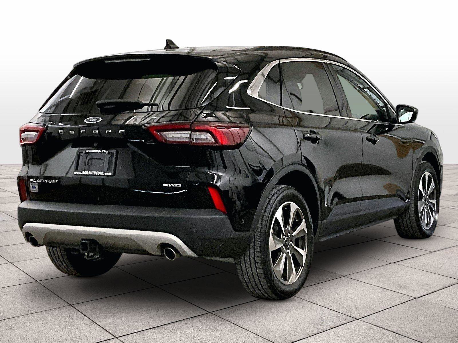 Used 2024 Ford Escape Platinum w/ Premium Technology Package AWD/4WD image 11