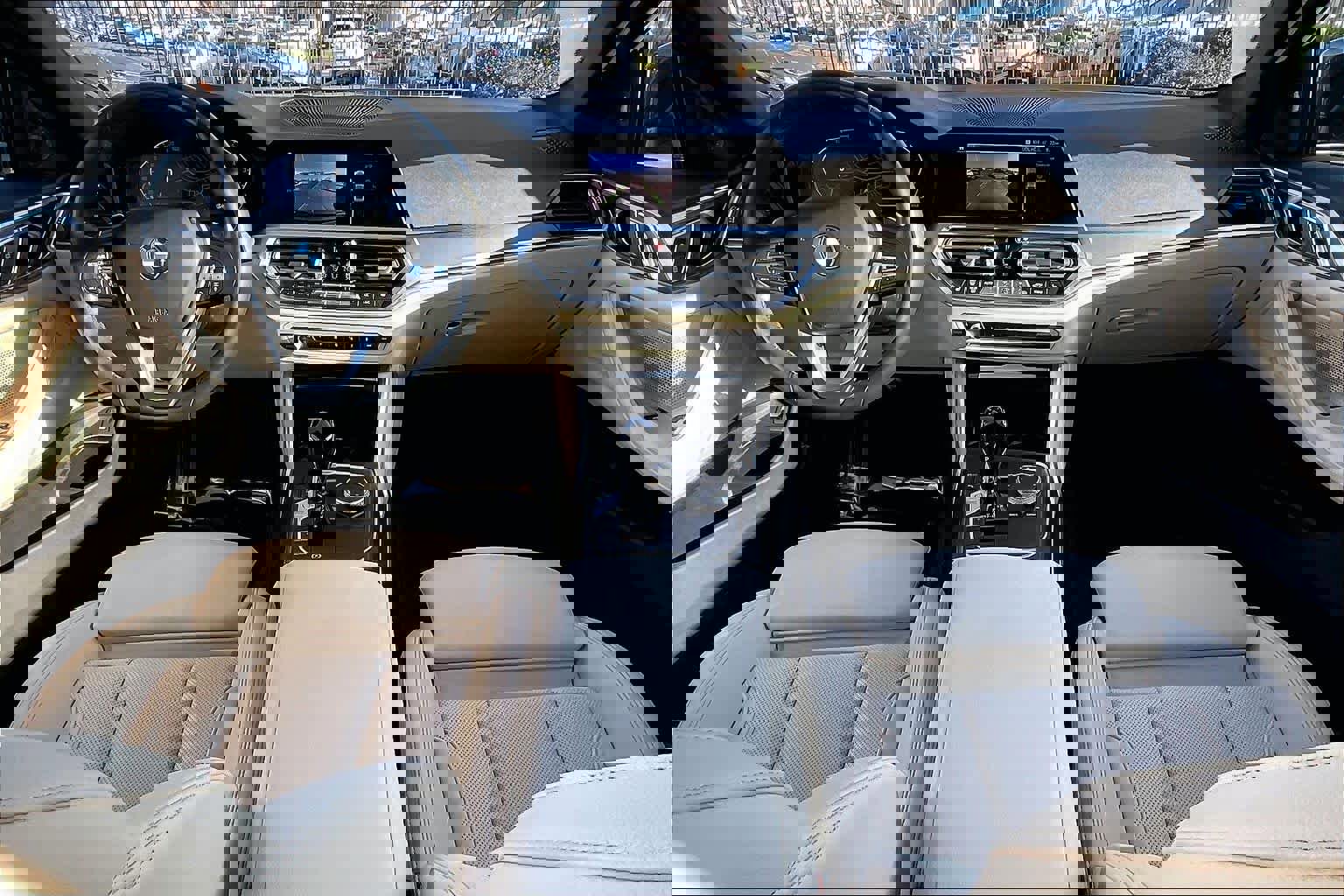 Used 2022 BMW 430i Coupe w/ Convenience Package image 18