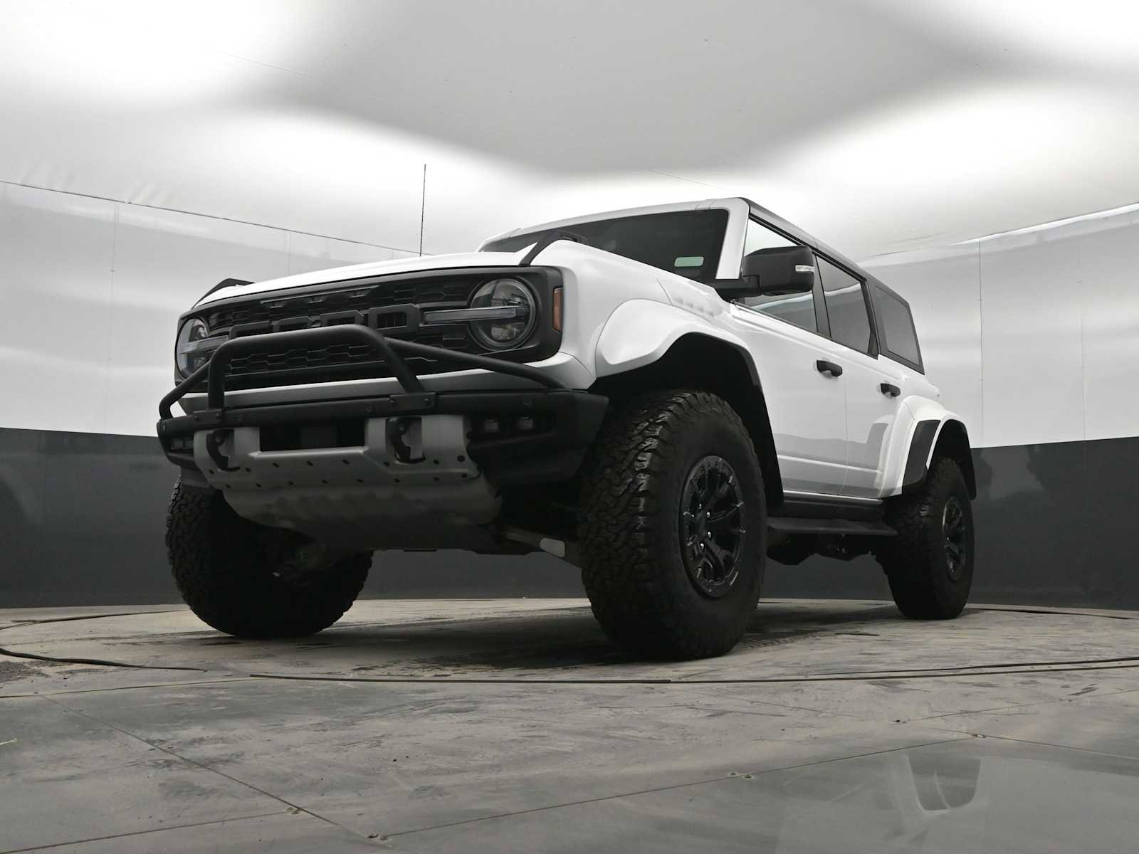 Used 2024 Ford Bronco Raptor w/ Interior Carbon Fiber Pack 6 image 34