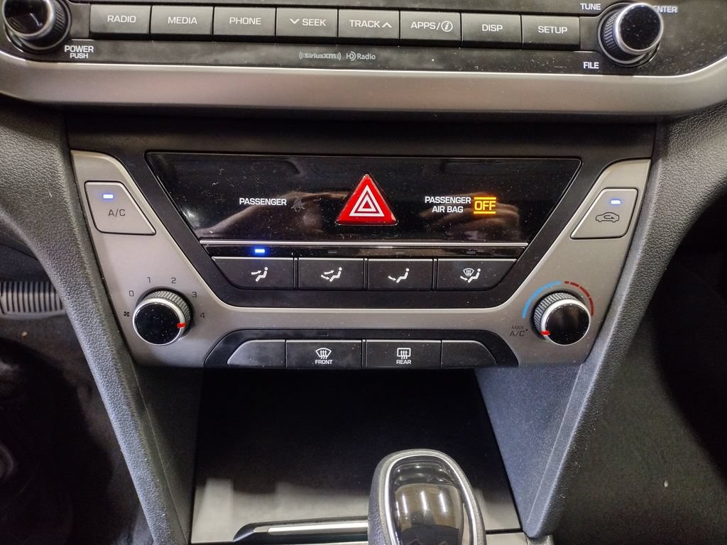 Used 2018 Hyundai Elantra SEL FWD image 25