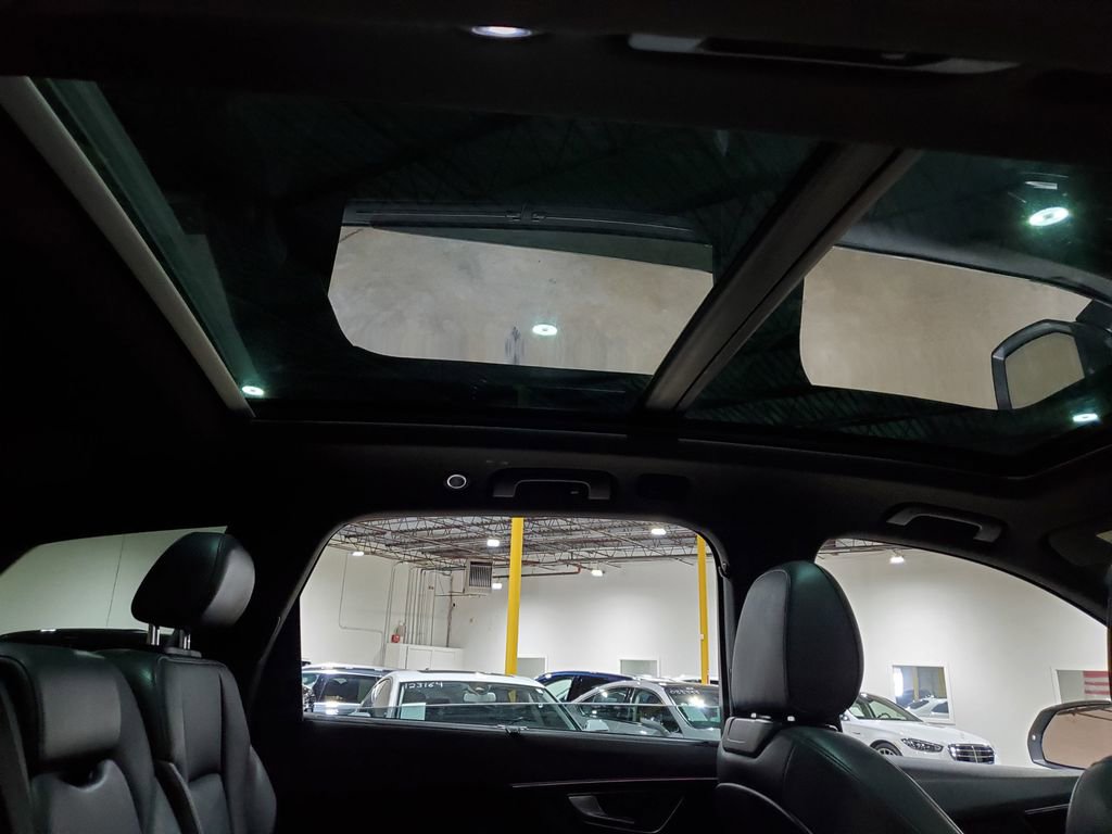 Used 2018 Audi Q7 3.0T Prestige w/ Prestige Package image 23