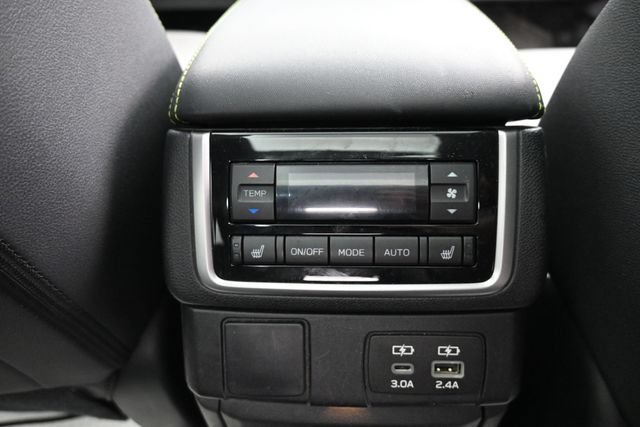 Used 2023 Subaru Ascent Onyx Edition Limited AWD/4WD image 9