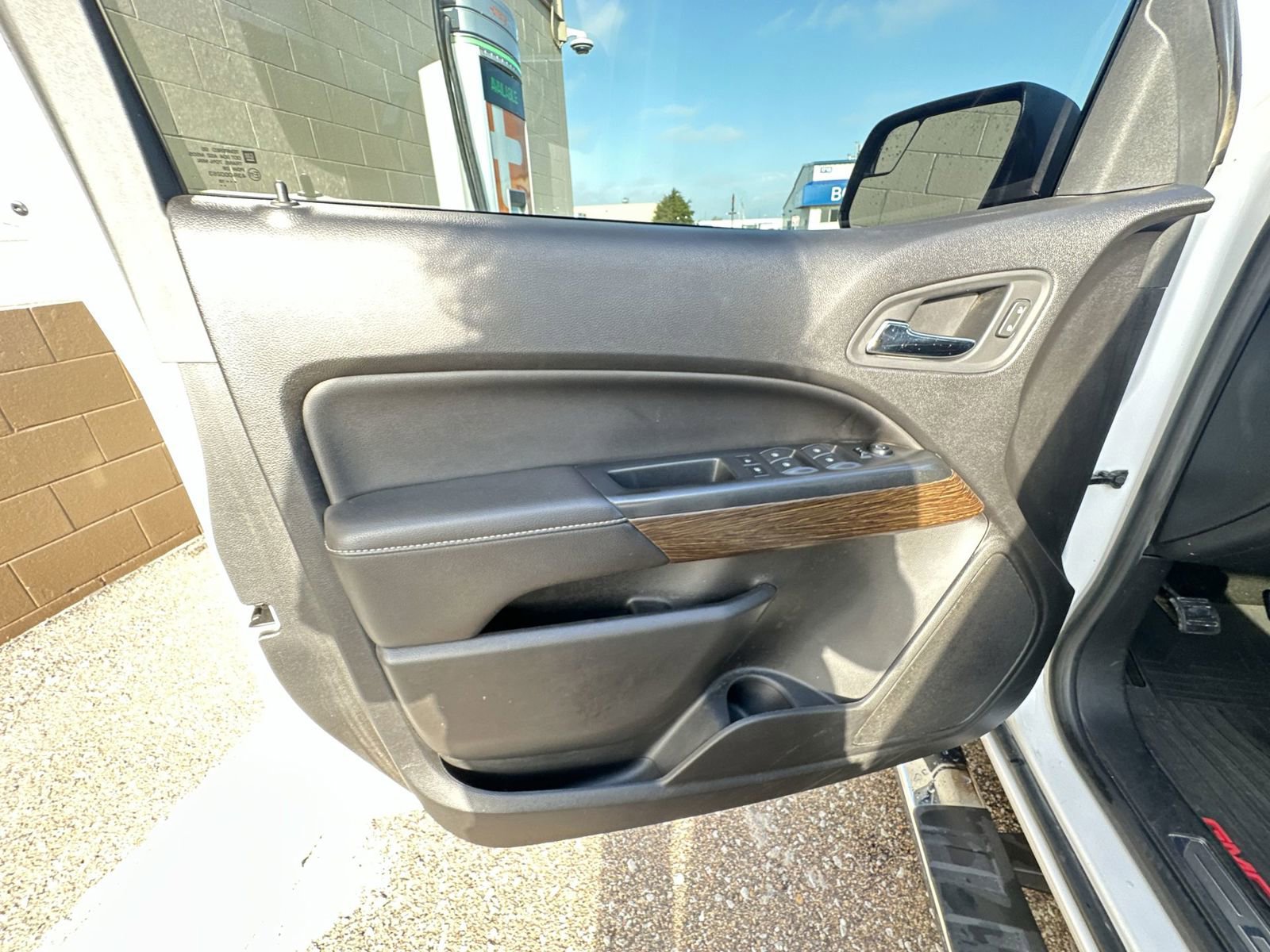 Used 2018 GMC Canyon Denali AWD/4WD image 20