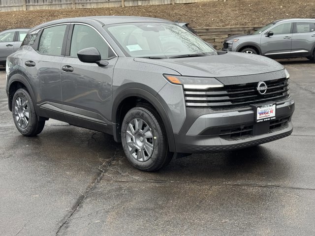 New 2026 Nissan Kicks S image 2