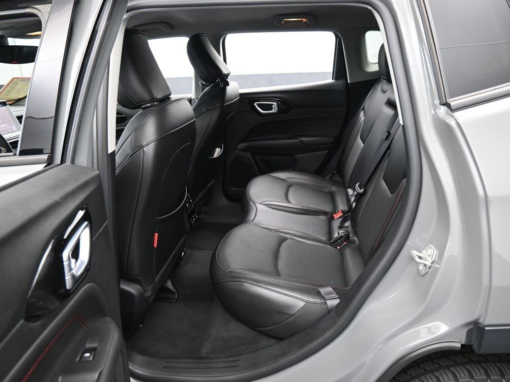 Used 2022 Jeep Compass Trailhawk w/ Trailhawk Elite Group image 25