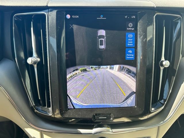 Certified 2024 Volvo XC60 T8 Core w/ Climate Package AWD/4WD image 25