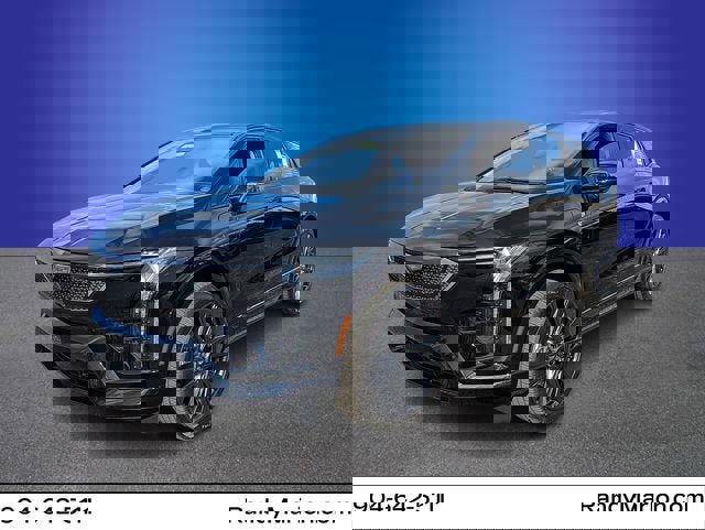 New 2026 Cadillac Optiq Luxury 2 image 1