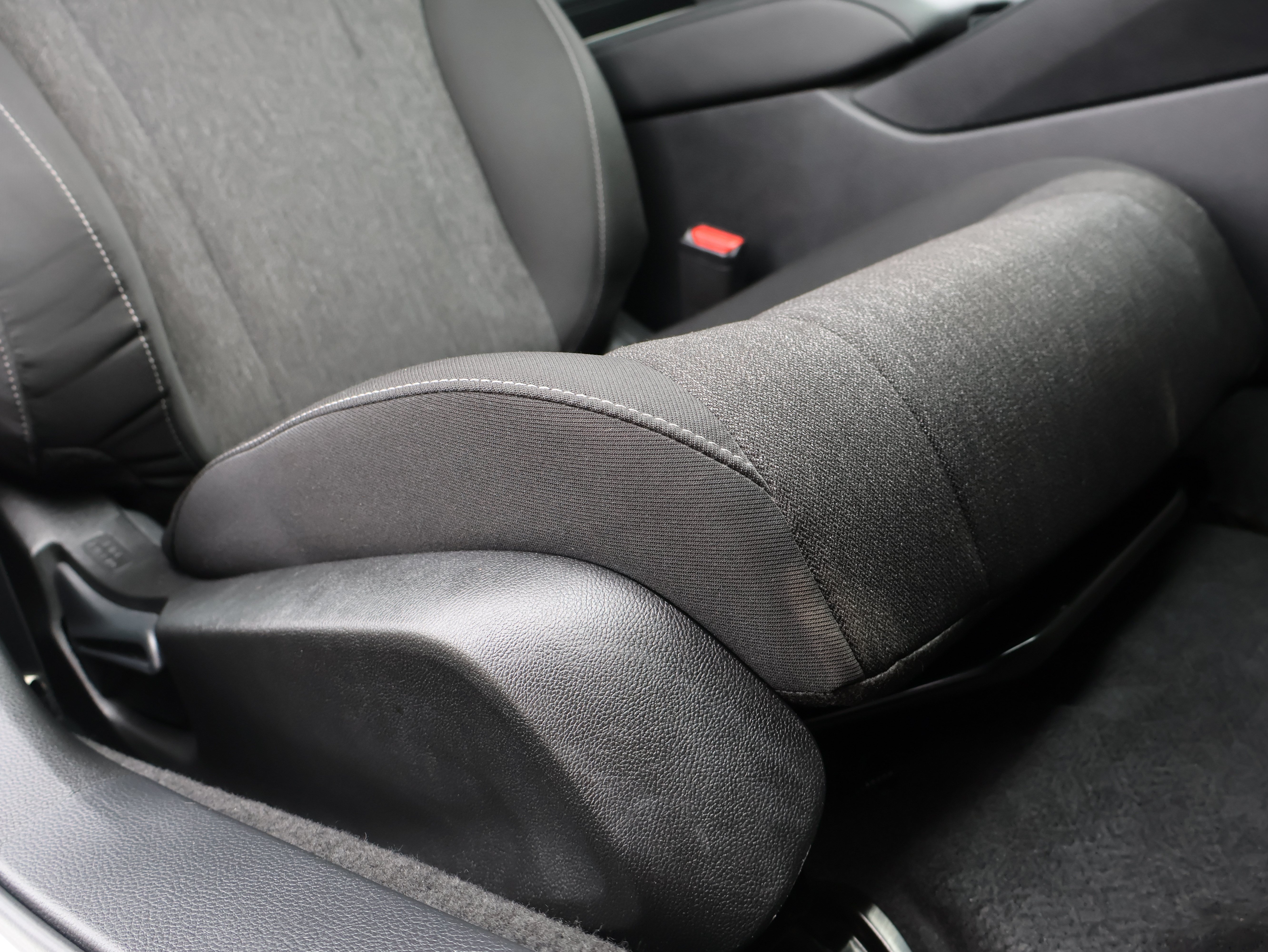 Used 2025 Honda Accord SE image 9