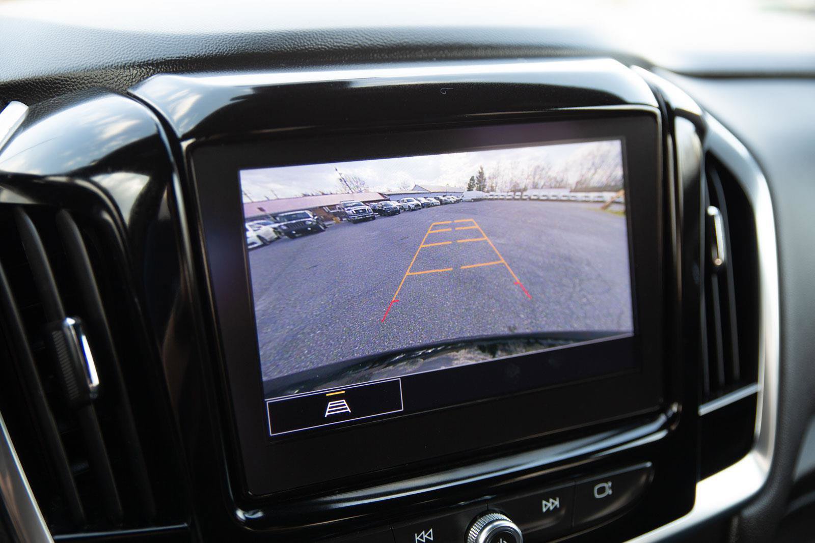 Certified 2022 Chevrolet Traverse LT image 17