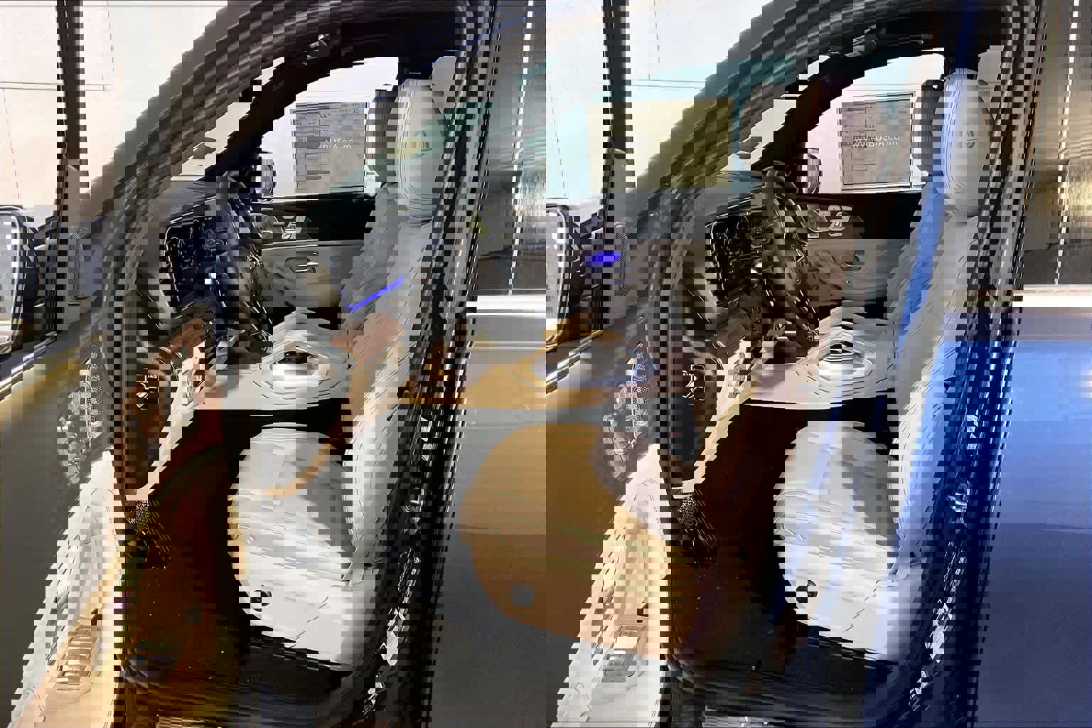 New 2026 Mercedes-Benz GLE 350 4MATIC image 13