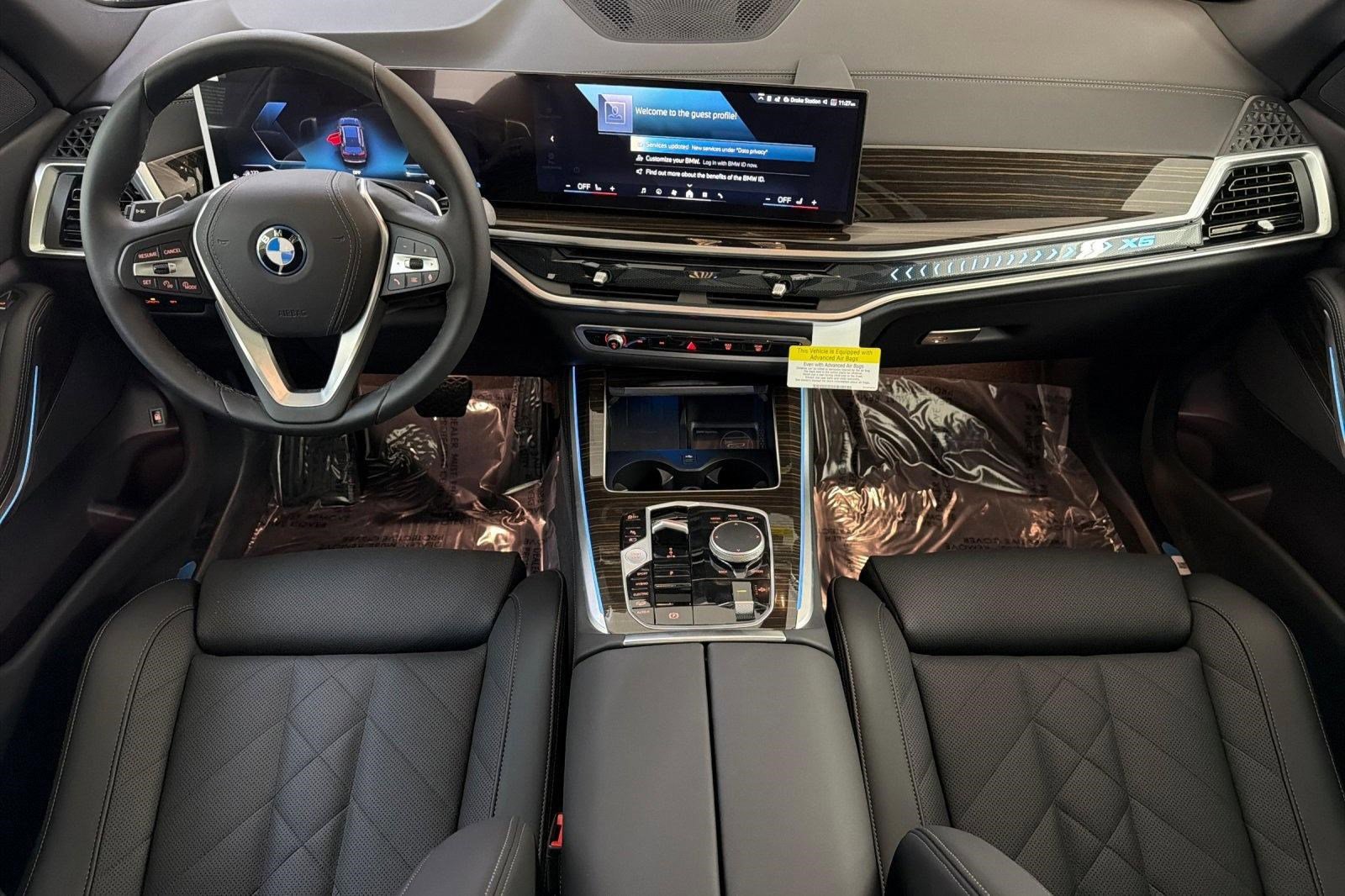 New 2026 BMW X5 xDrive50e w/ Parking Assistance Package AWD/4WD image 16