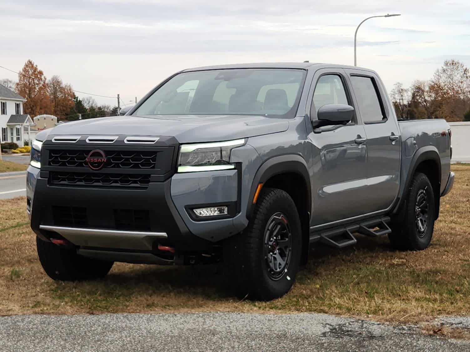 New 2026 Nissan Frontier PRO-4X w/ Pro-4x Convenience Package
