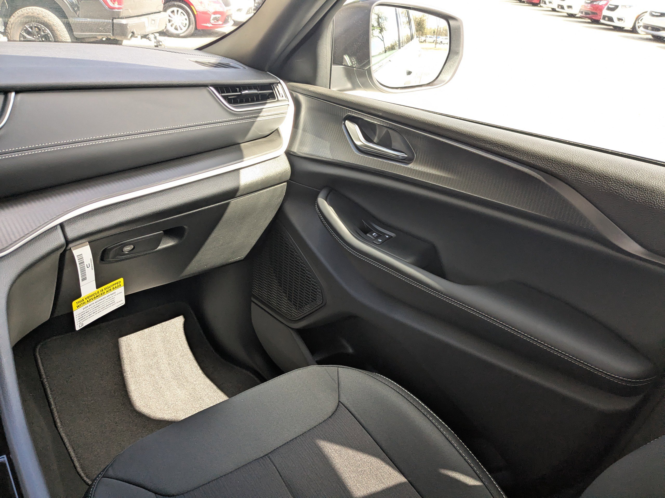 New 2026 Jeep Grand Cherokee 2WD image 16