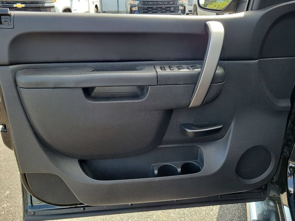 Used 2013 Chevrolet Silverado 1500 LT RWD image 26