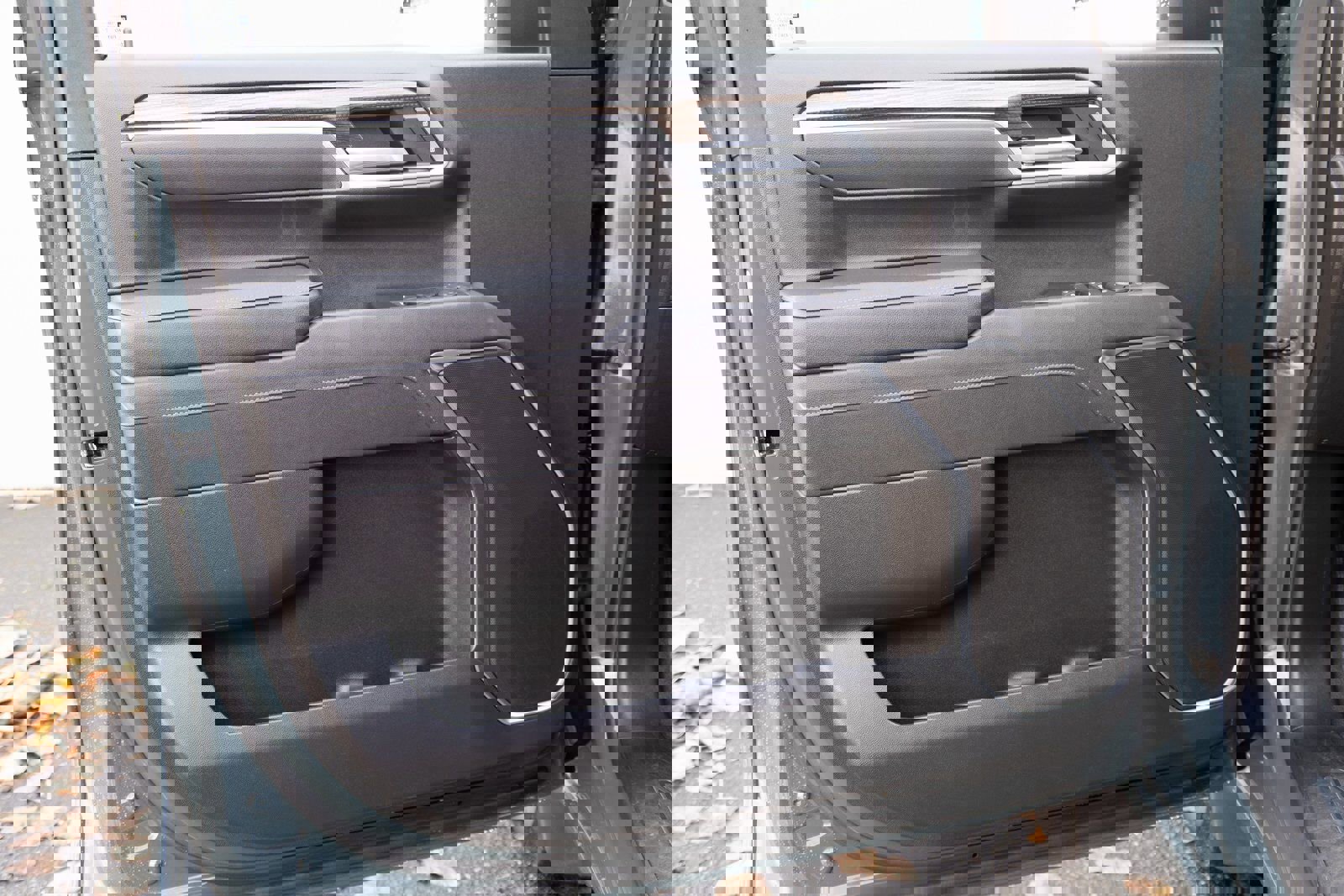 Used 2025 Chevrolet Silverado 1500 LT image 13