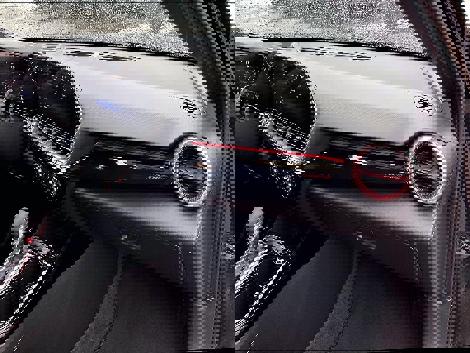 Used 2024 Chevrolet Trax RS w/ Driver Confidence Package image 13