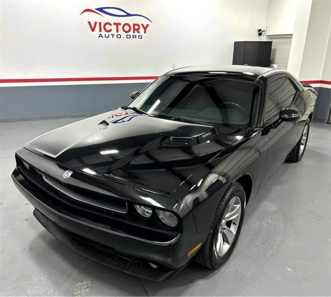 Used 2010 Dodge Challenger R/T image 3