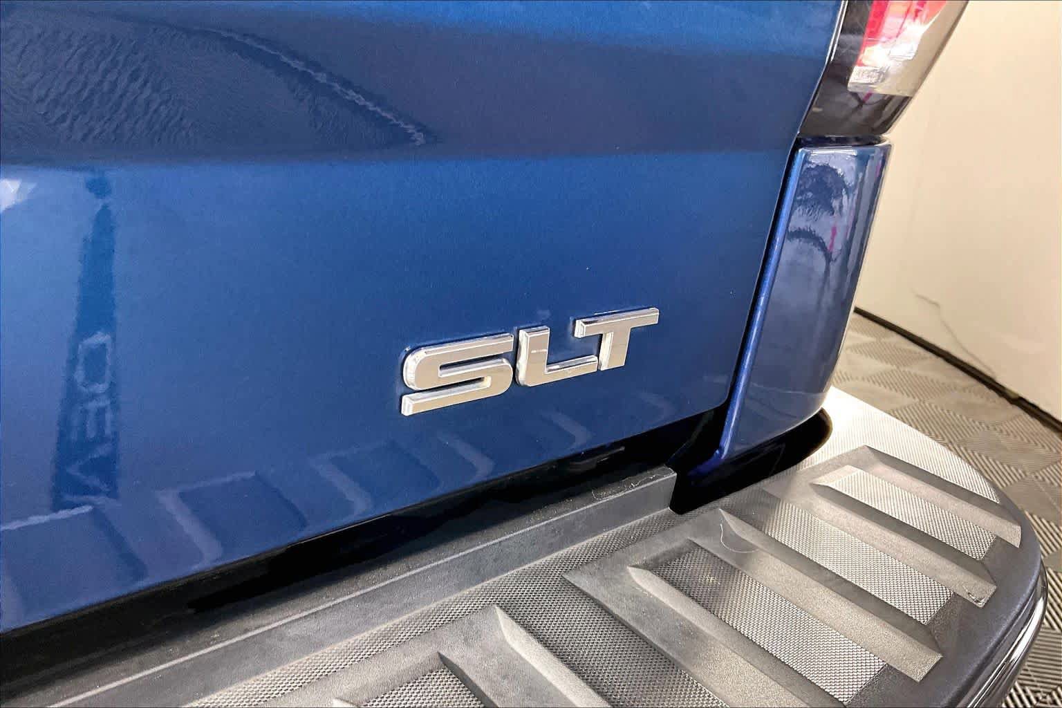 Used 2018 GMC Sierra 1500 SLT w/ Enhanced Driver Alert Package RWD image 10