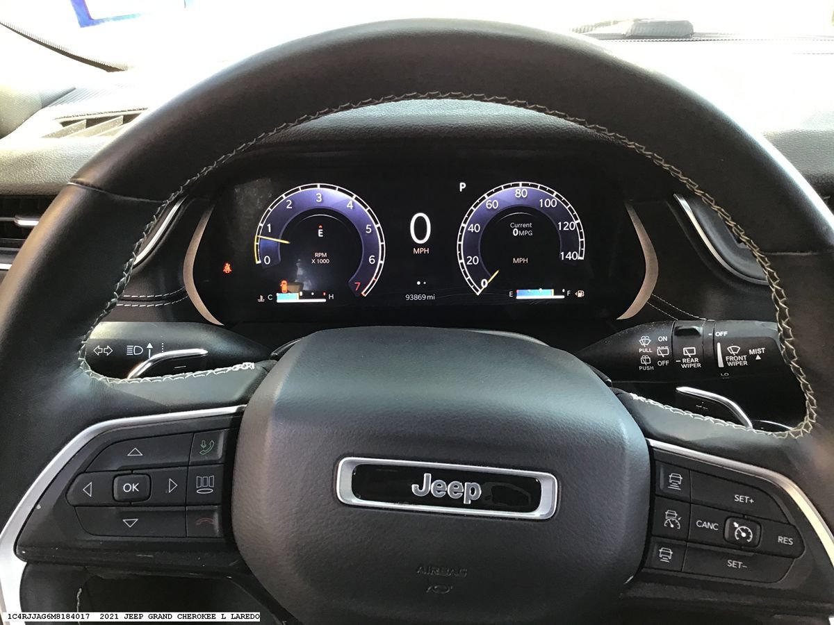 Used 2021 Jeep Grand Cherokee L Laredo RWD image 8