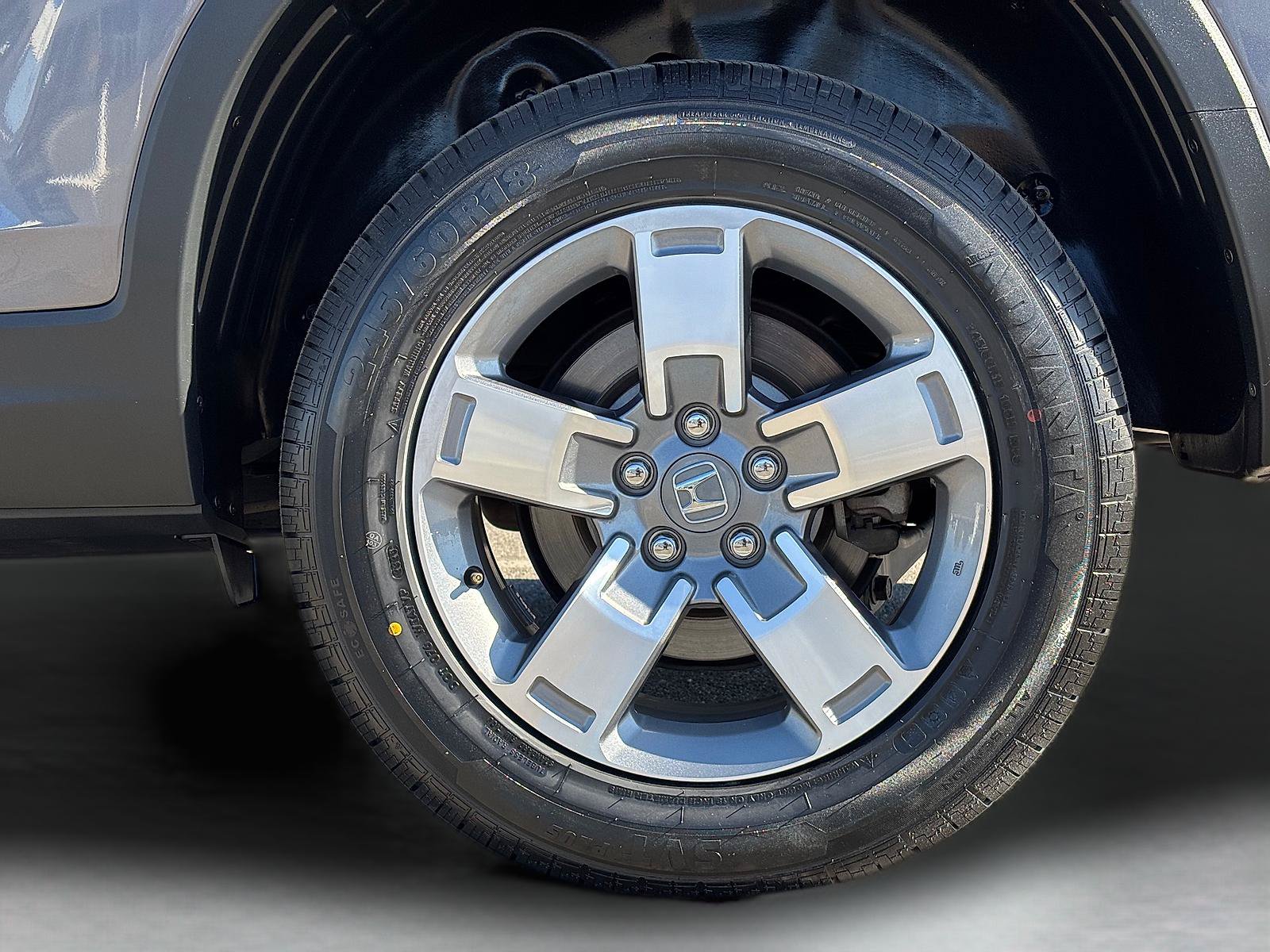 Certified 2025 Honda Ridgeline RTL image 13