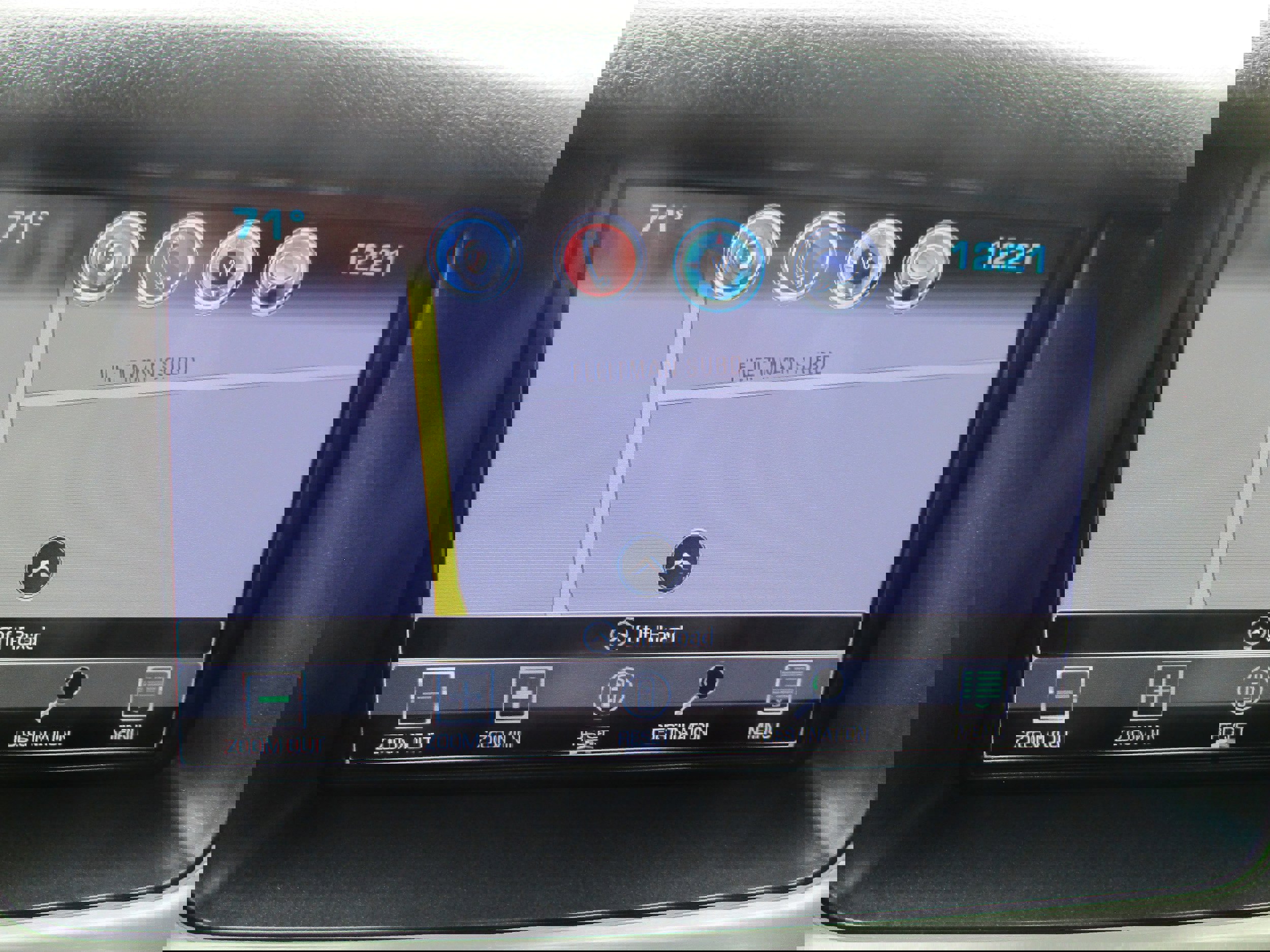 Used 2018 GMC Yukon XL SLT image 22