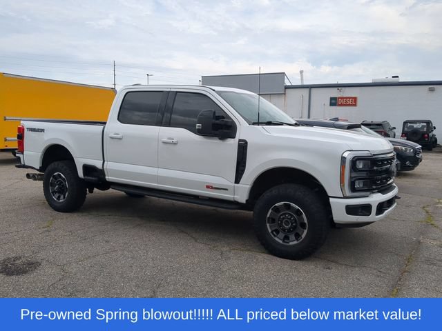 Used 2023 Ford F250 Lariat w/ Lariat Ultimate Package AWD/4WD image 5