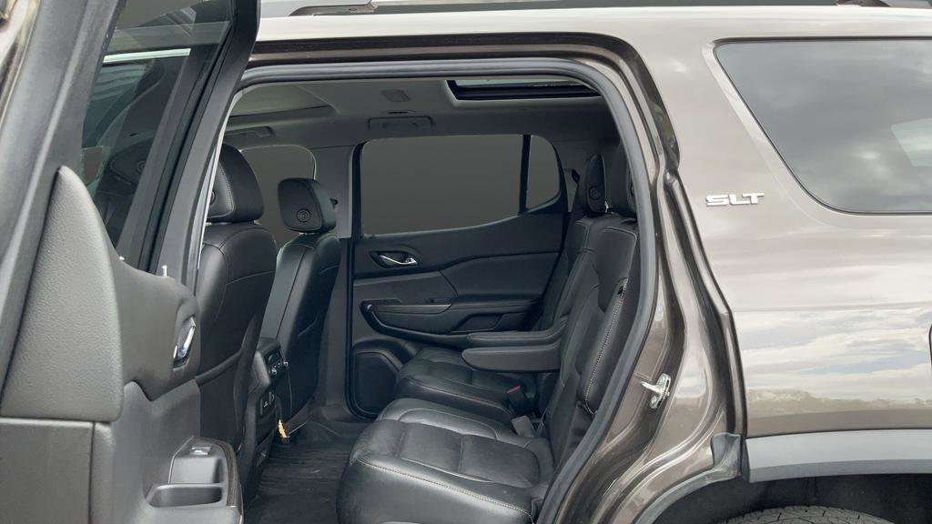Used 2019 GMC Acadia SLT w/ LPO, Floor Liner Package AWD/4WD image 19
