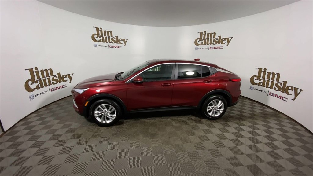 Used 2025 Buick Envista Preferred w/ Convenience I Package image 5