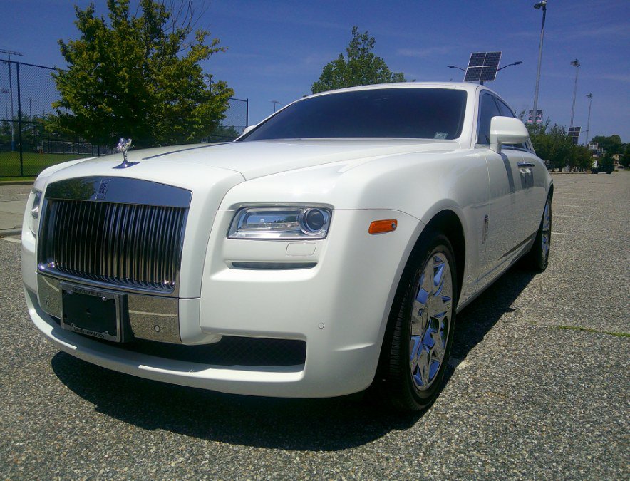 Used 2013 Rolls-Royce Ghost RWD image 38