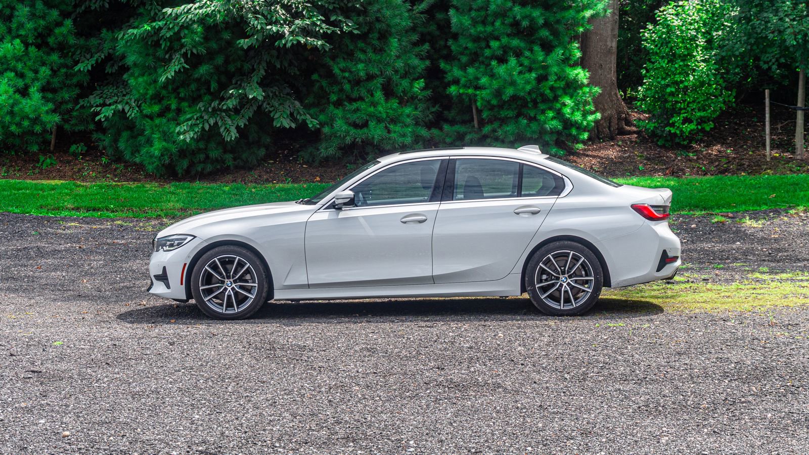 Used 2021 BMW 330i xDrive Sedan w/ Convenience Package image 4