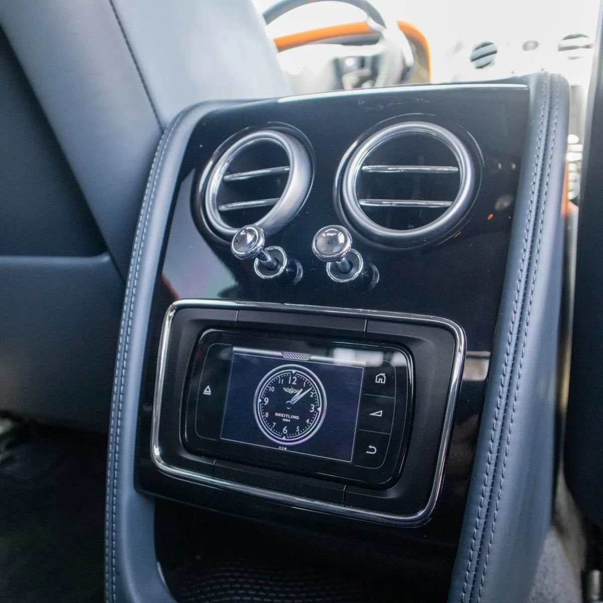 Used 2018 Bentley Flying Spur S V8 AWD/4WD image 24
