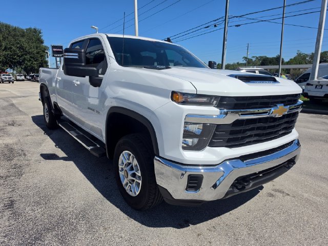 Used 2026 Chevrolet Silverado 2500 LT AWD/4WD image 7