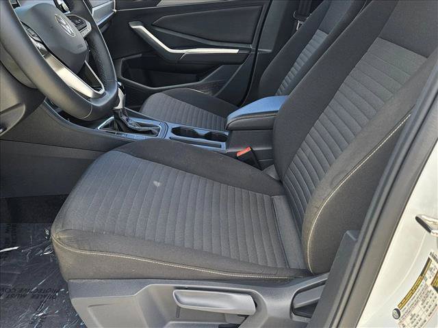 Used 2024 Volkswagen Jetta S FWD image 15