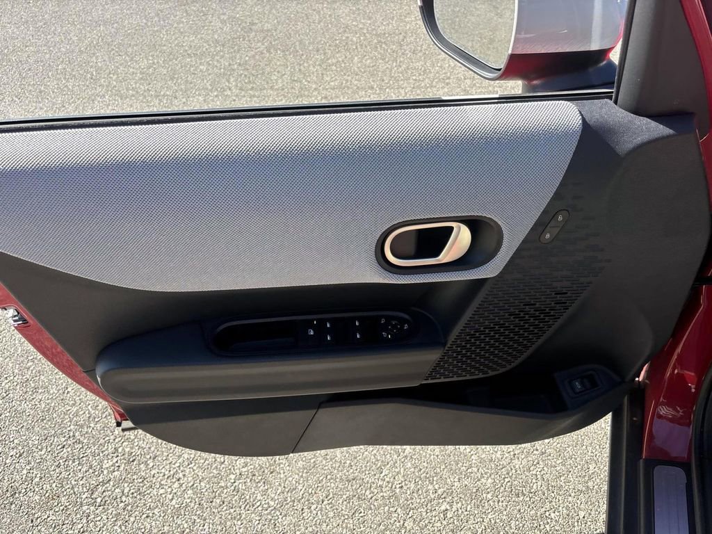 Certified 2025 MINI Cooper S image 11